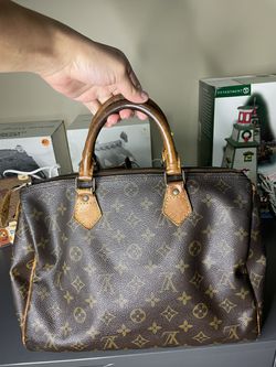 Louis Vuitton Monogram Speedy 30 Bag 1997 Vintage Handbag LV Designer  Authentic Purses for Sale in Darien, IL - OfferUp