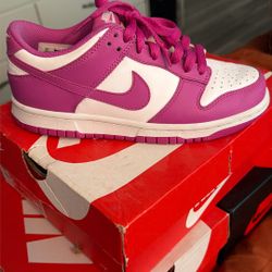 Nike Girl Shoes