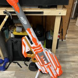 Destiny 2 Gjallarhorn Nerf Gun - no box