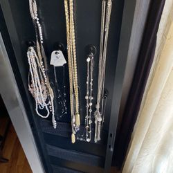 Black jewelry box with mirror