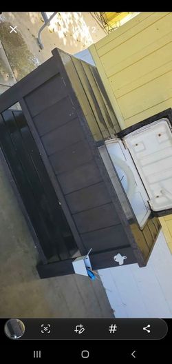 Ice chest