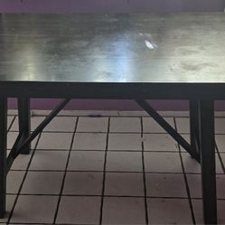 Dinning Table 