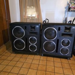 PEAVEY 3020 HT Speakers Pair