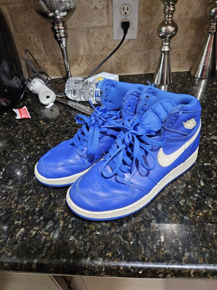Jordan 1 Size 5y