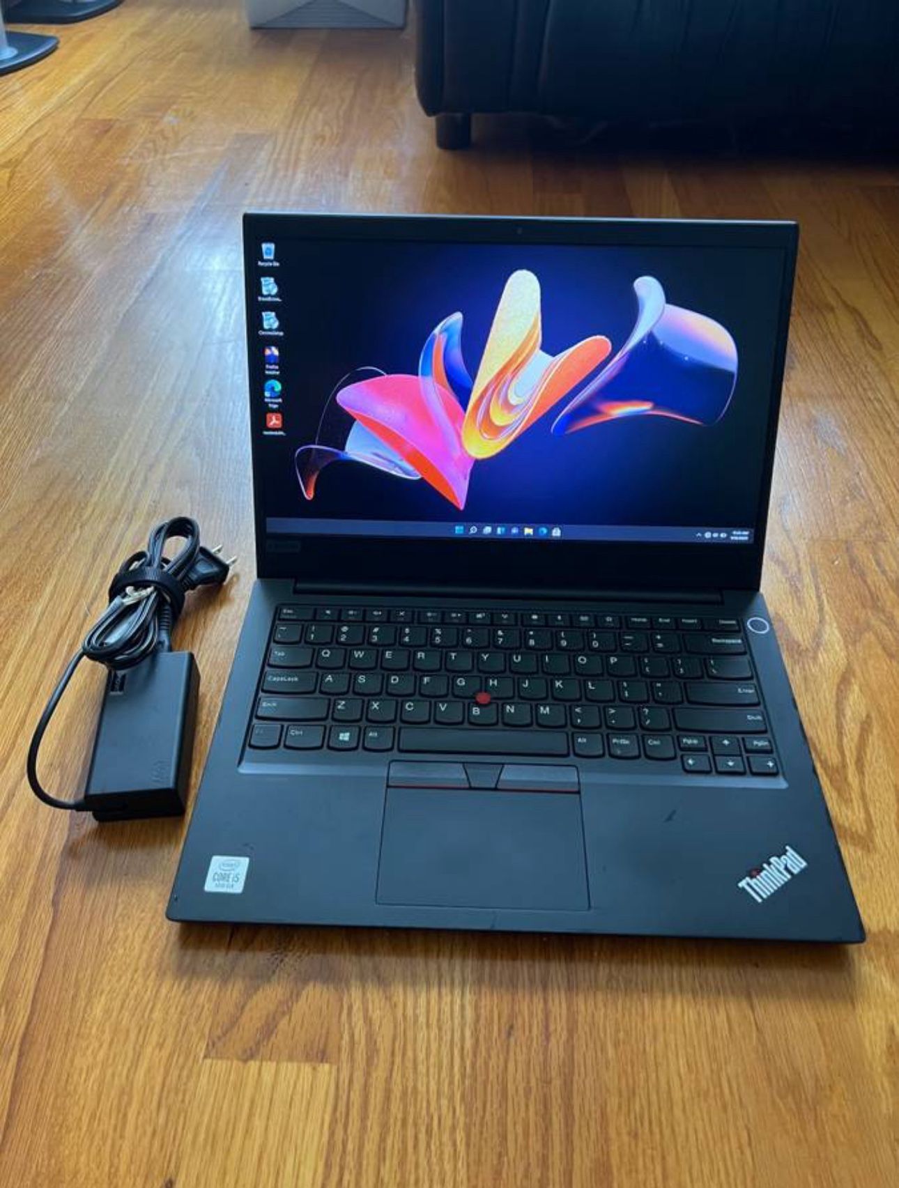 14 inches Lenovo ThinkPad E14 Laptop Win11 Pro i5 10210U @2.1Ghz Nvme 256Gb 500Gb RAM 16Gb Microsoft Office 2021 Optional - Product 2020 - 2021