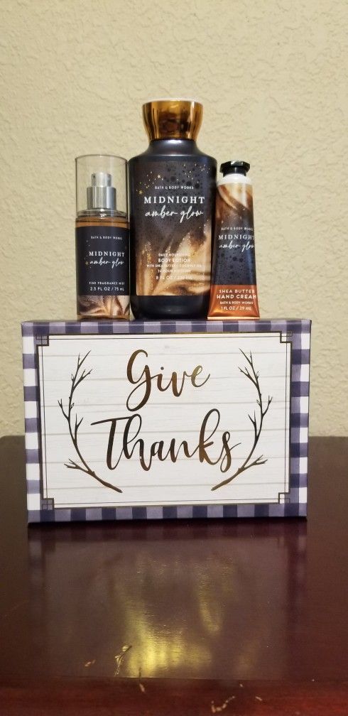 BATH AND BODY WORKS SET