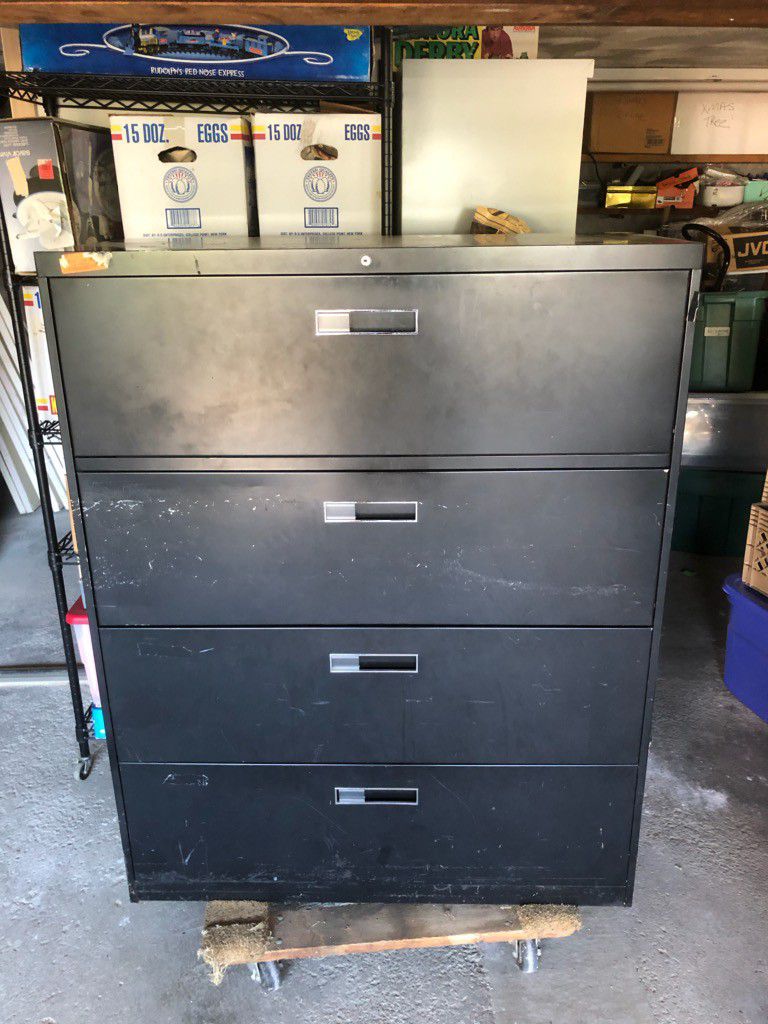 file cabinet, metal 4 drawer