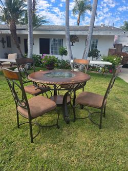 Ashley Glambrey dining set