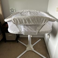 Halo twin bassinet 