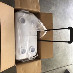 Rubbermaid Cooler Chest Freezer 