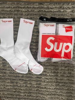 Supreme x Hanes Crew Socks ( 5 PAIR)  White