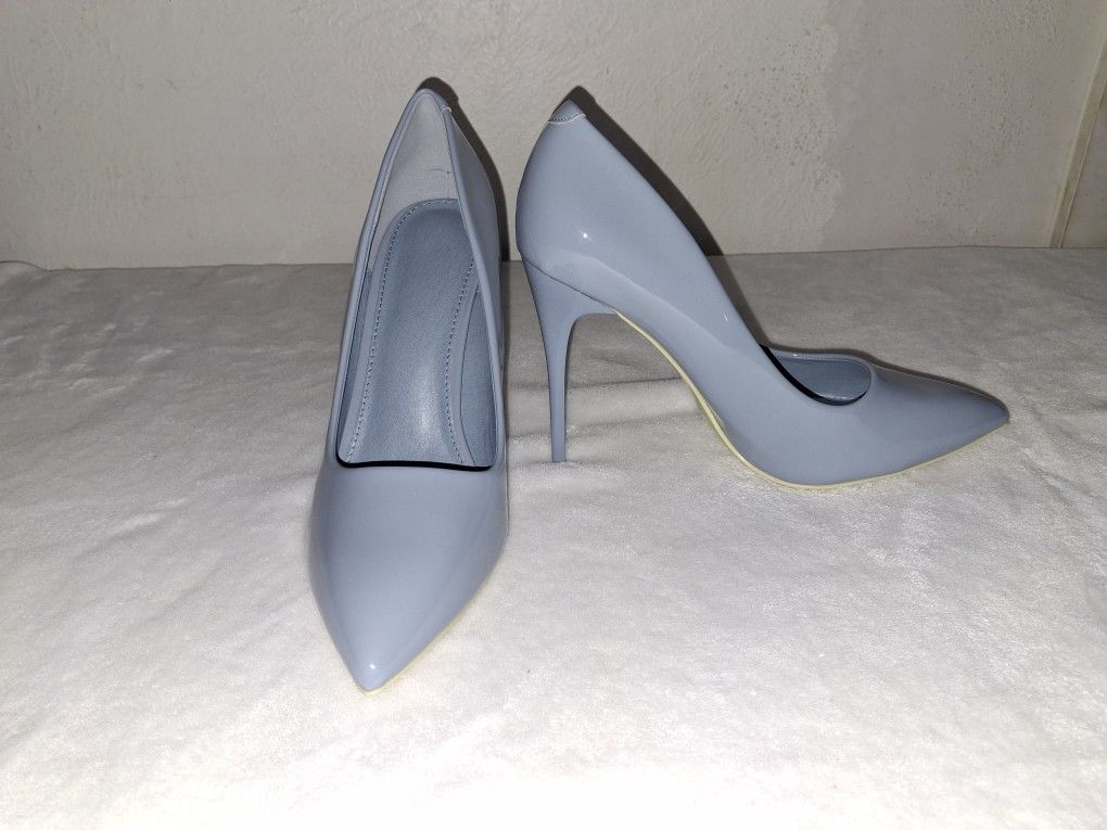 NEW Heels OBO