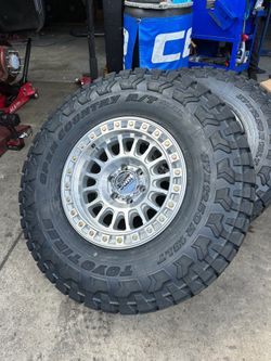 Package deal Available ✔️ Toyo’s RT Trail’s 37 with Kmc IMS 18” Rim