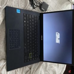 ASUS - Vivobook Go
