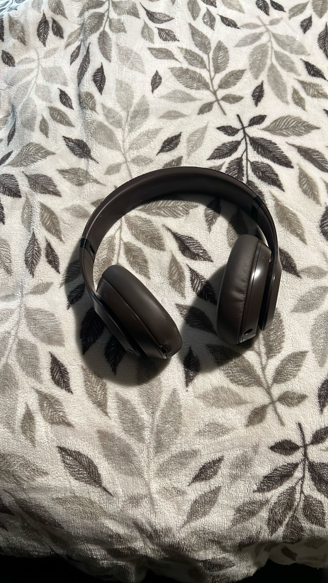 Beats Wireless Brown 