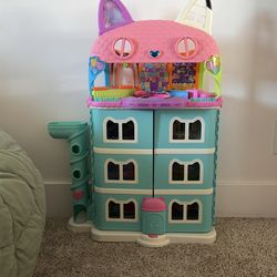 Gabby Dollhouse with all the accessories