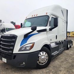 2020 FREIGHTLINER CASCADIA DD15 505HP APU - NEW VIRGIN TIRES 🛞 ⭐️