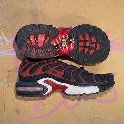 Nike Air Max Plus 5Y/W6.5