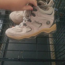 Size 7 Hiking Boots $37