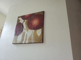 LARGE ACCENT PICTURE