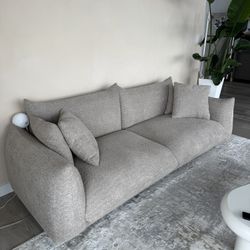 Army’s 88.9” Min more Modern Style Soda 