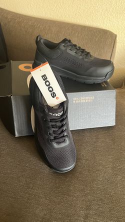 ** BOGS WORK SHOES **