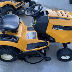 Cub cadet LT intellipower 42” xt1 enduro series……12.8 hr on it