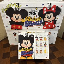 Pop Mart Mickey Family