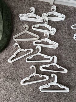 110 Bundled Baby Hangers