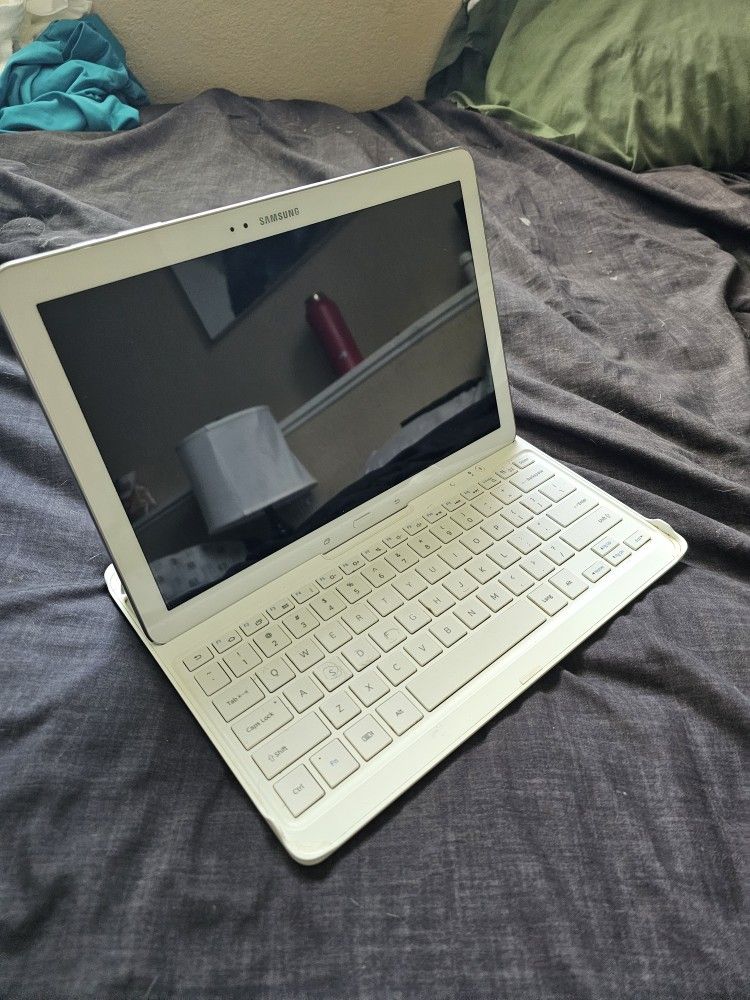 Samsung Galaxy Pro Tab Sm-t900
