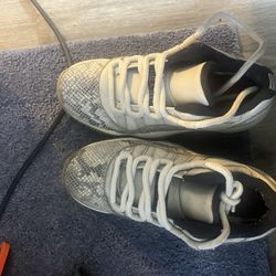 Snake Skin Jordan’s 6.5 Women’s 