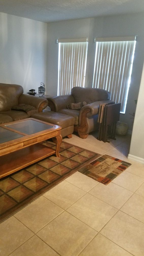Hudson Furniture Real Leather And Very Comfortable Ing The Hudson Furniture Real Leather And Very Comfortable Ing The Whole Set For In Orlando Fl Offerup