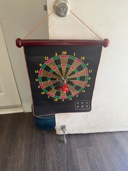 Magnet dartboard