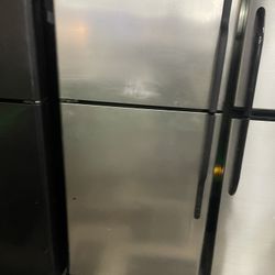 Ge Top And Bottom Fridge