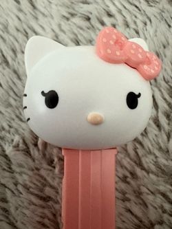 HELLO KITTY PEZ CANDY DISPENSO