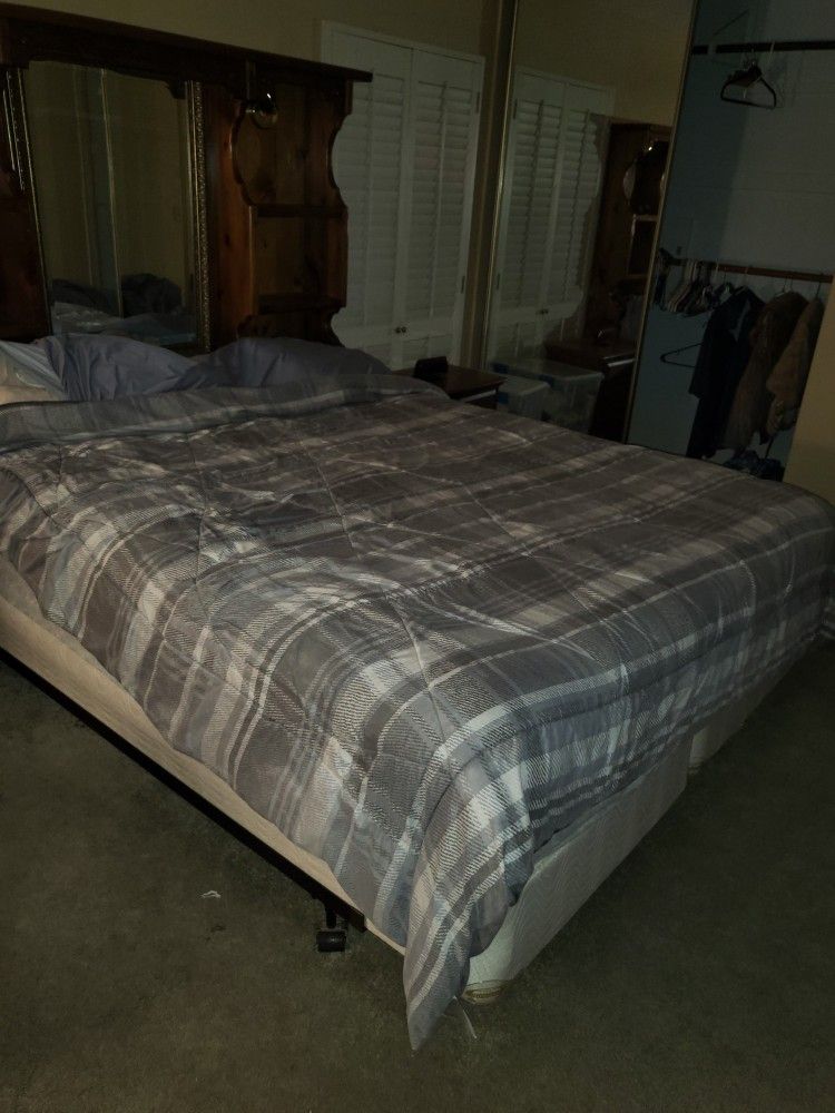 California King Bed Set
