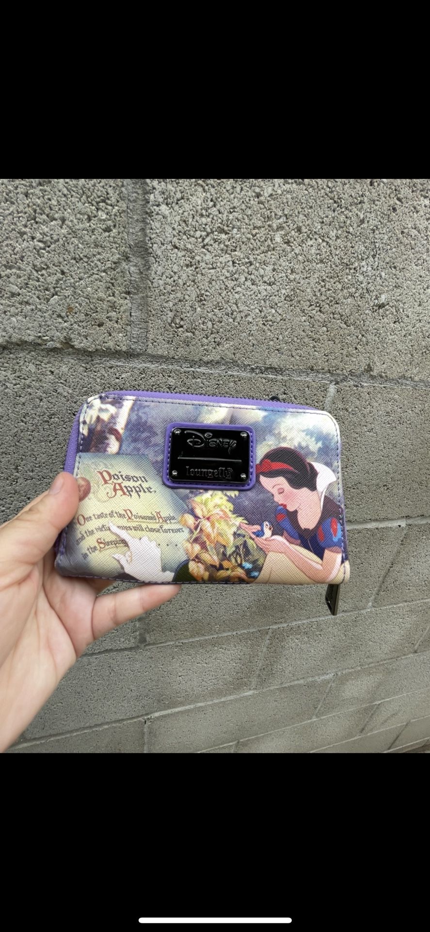 Loungefly Snow White Wallet