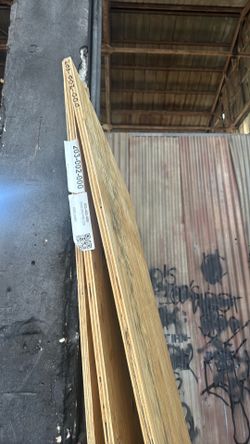 PLYWOOD
