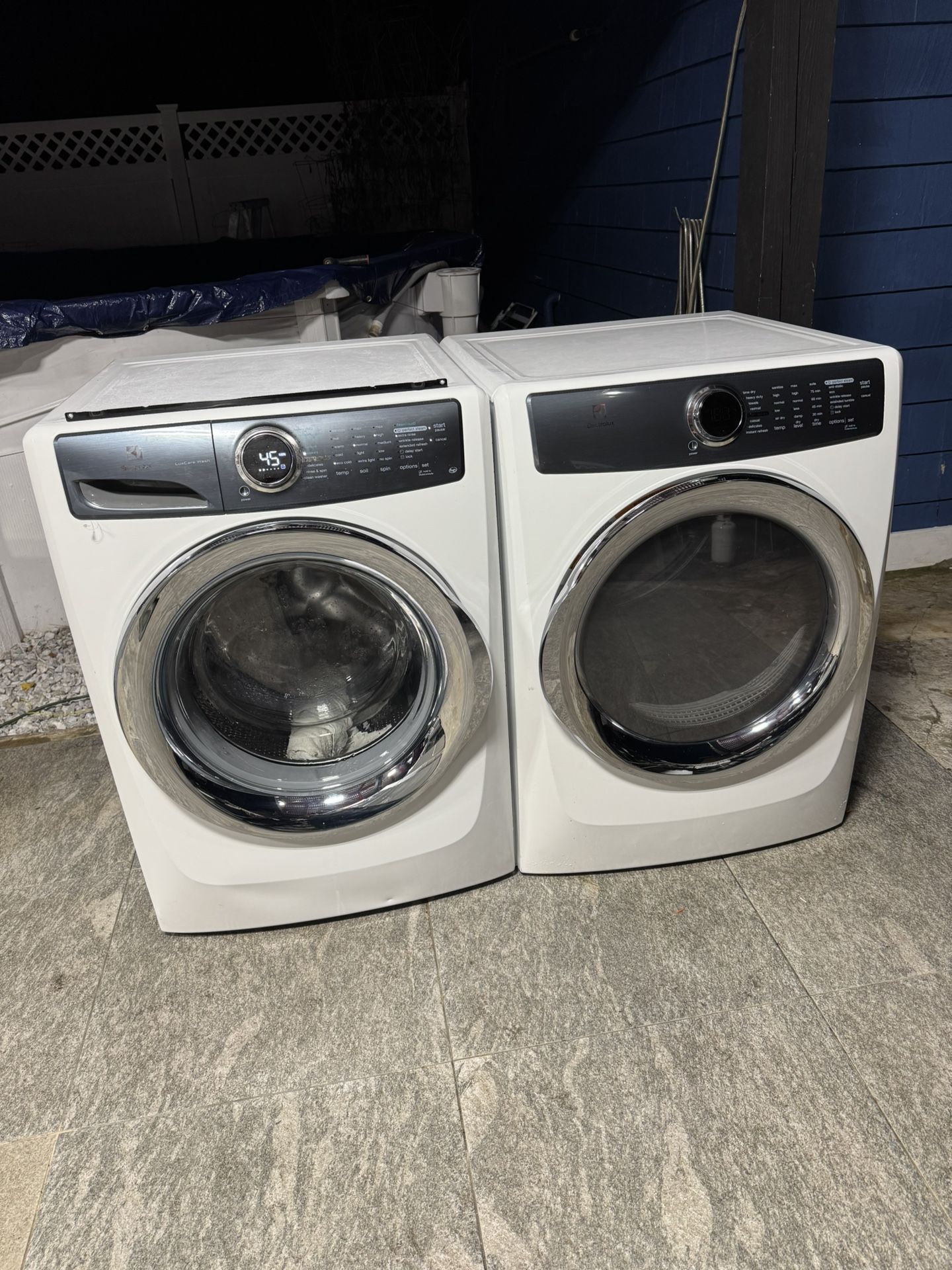 Electrolux Washer And Electric Dryer 4.5 Cubic Feet Working Perfect Clean One Receipt For 90 Days Warranty 