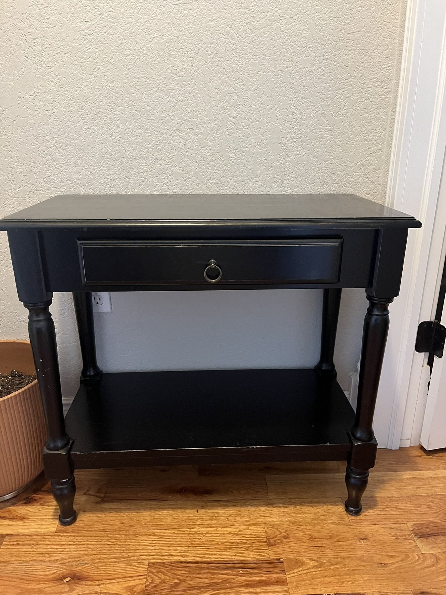 Black Small Table/side Table 