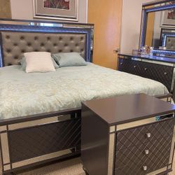 Refino Gray LED Panel Bedroom Set (Queen and King Bed Frame
