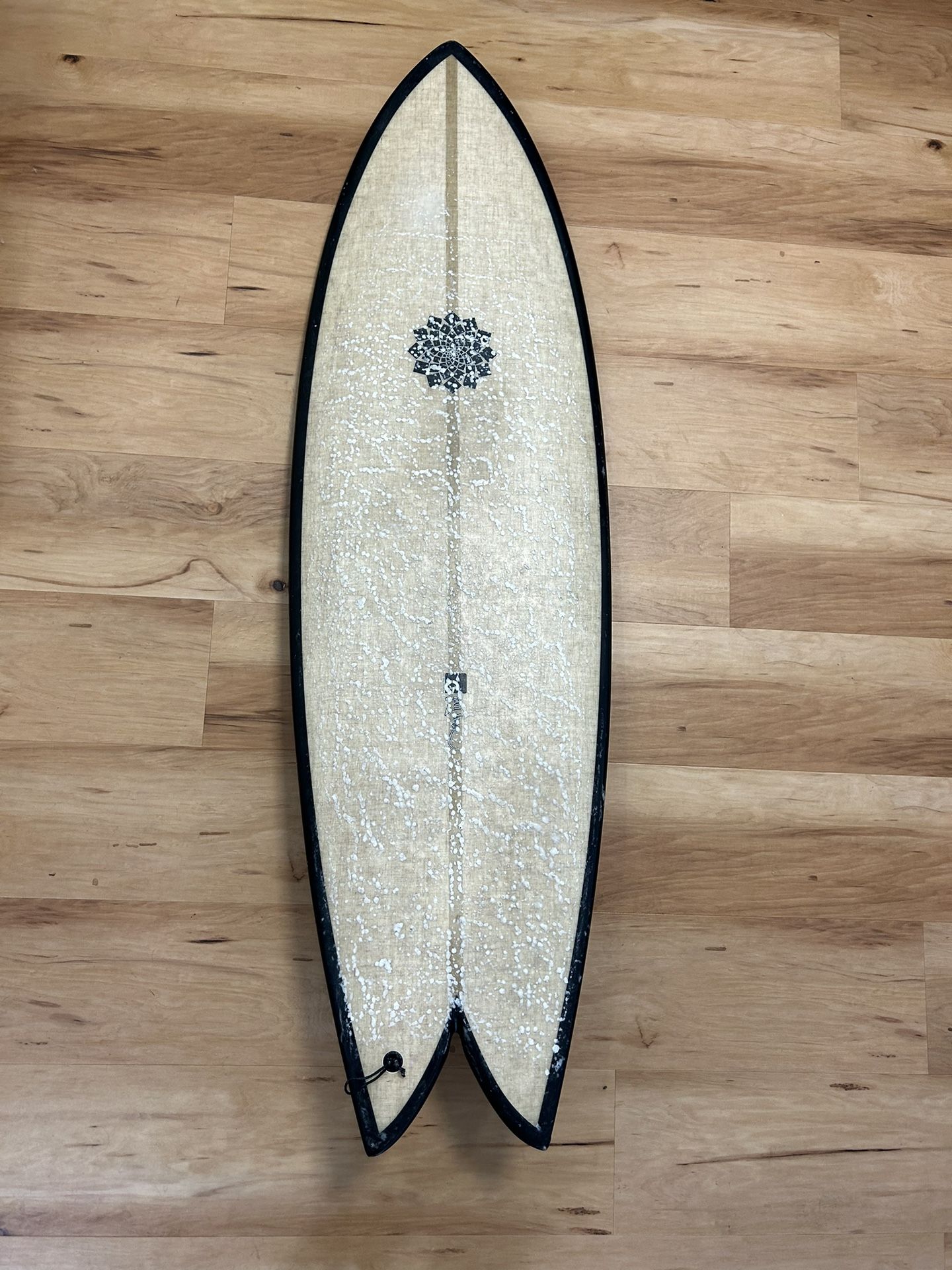 5'7'' Gary McNeill Rasta Torus Twin Fish W Fins for Sale in Marina