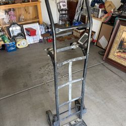 Dolly/two-wheel hand truck