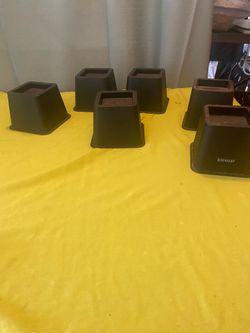 Bed risers