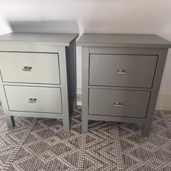 Beautiful Set Of Two Nightstands 