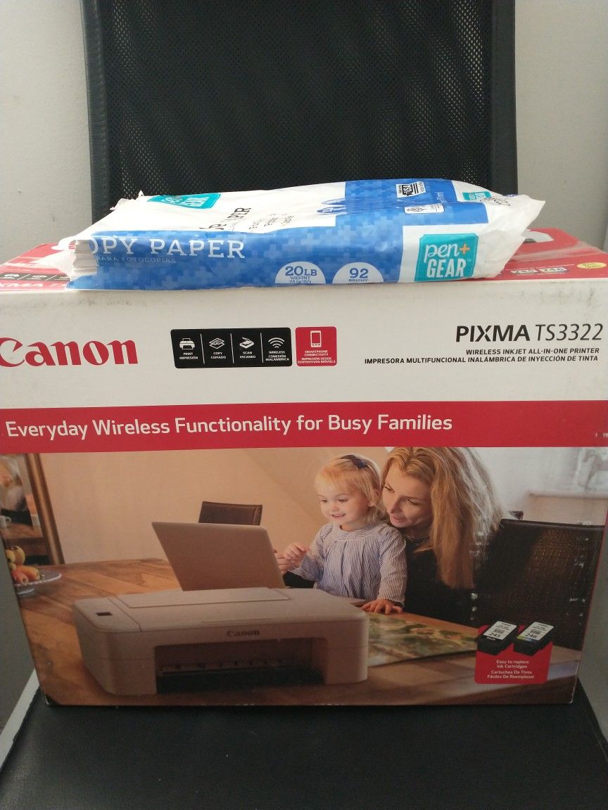 Canon pixma TS3322 all in one like new!