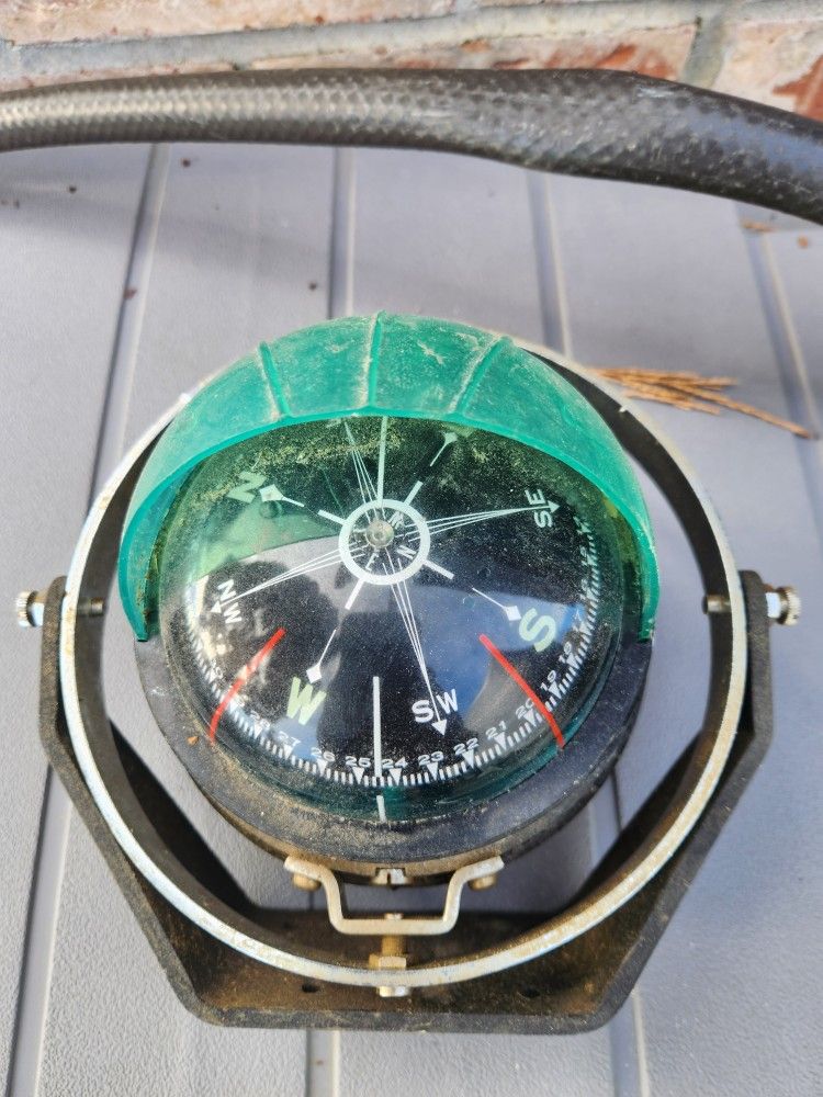 Vintage Boat Compass ðŸ§
