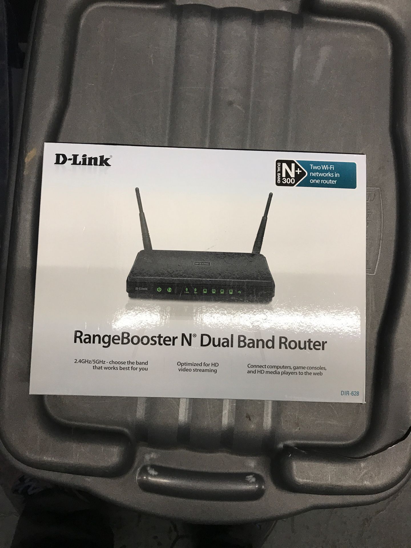 D-Link Rangebooster N Dual Band Router