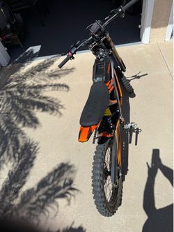 2025 Surron Light Bee X with Custom Wrap