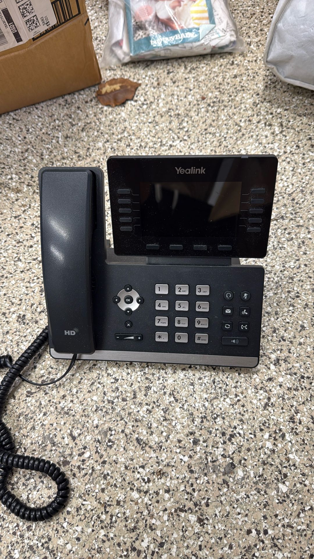 Yealink VOIP phones SIP-T54W (set of 7)